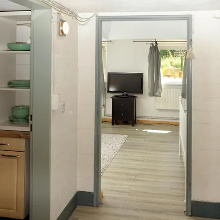 Cozy Souterrain-half-basement-apartment Included 2 Bicycles Apartment Berlin