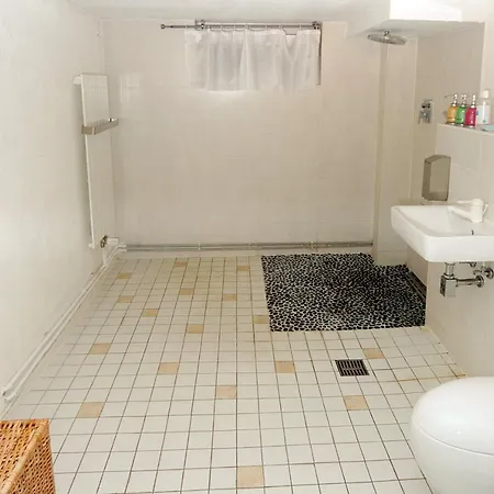 Apartment Cozy Souterrain-half-basement-apartment Included 2 Bicycles Berlin