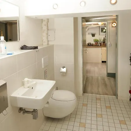 Cozy Souterrain-half-basement-apartment Included 2 Bicycles Apartment Berlin